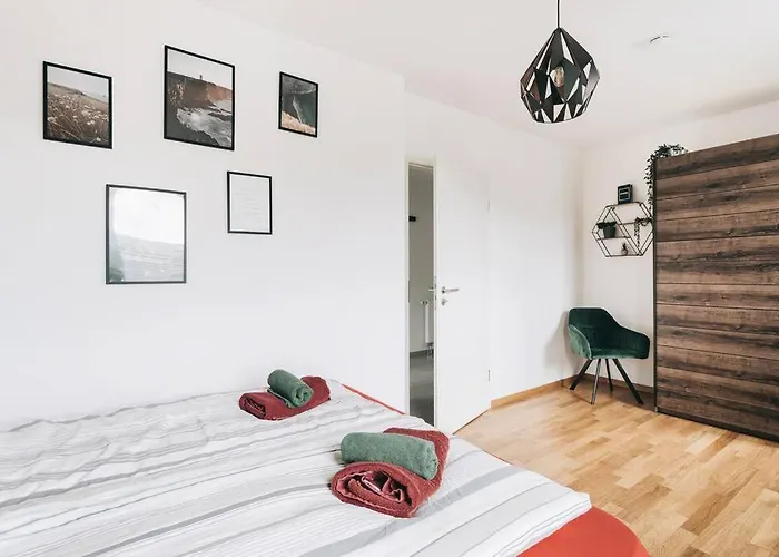 Moderne Fewo In Ruhiger Lage