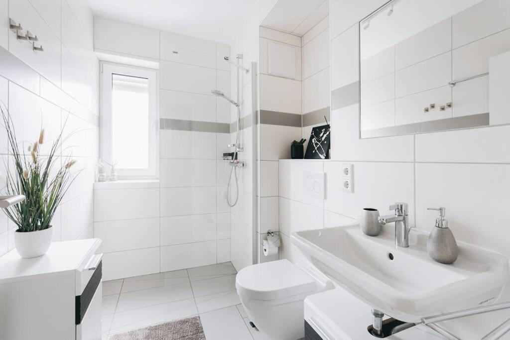 Lejlighed Moderne In Ruhiger Lage *