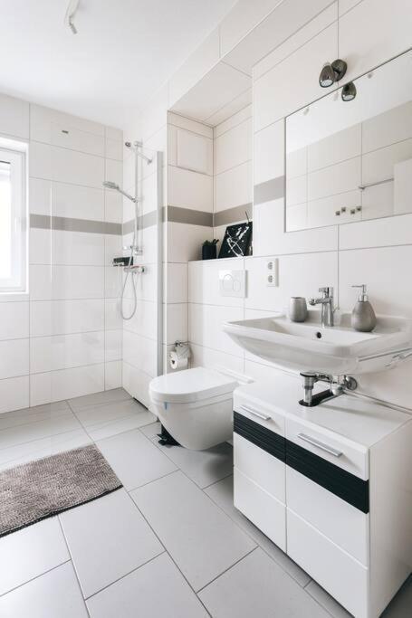 Apartment Moderne In Ruhiger Lage
